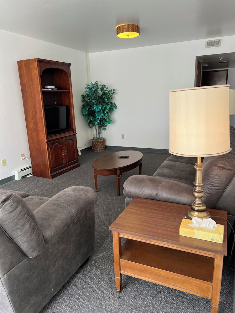 Adak Island Inn