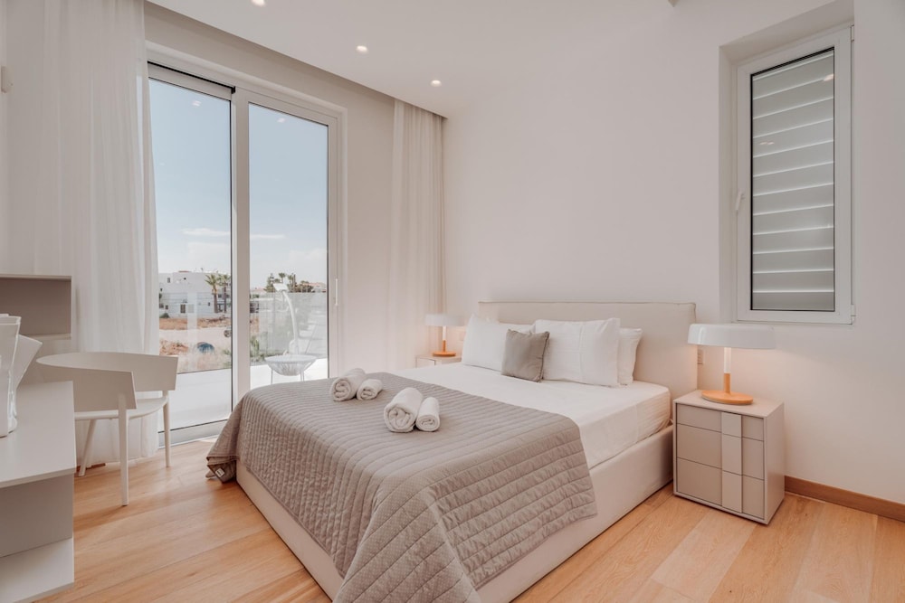 Blue Waves Protaras Beachfront Villa 3