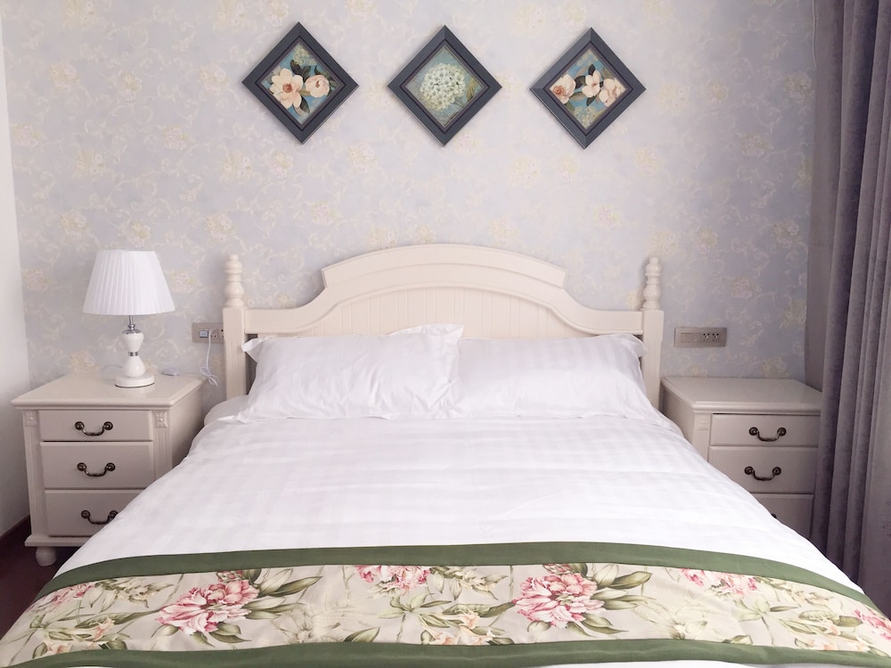 Wuzhen Xiyouju Boutique Hotel - Property Image 3