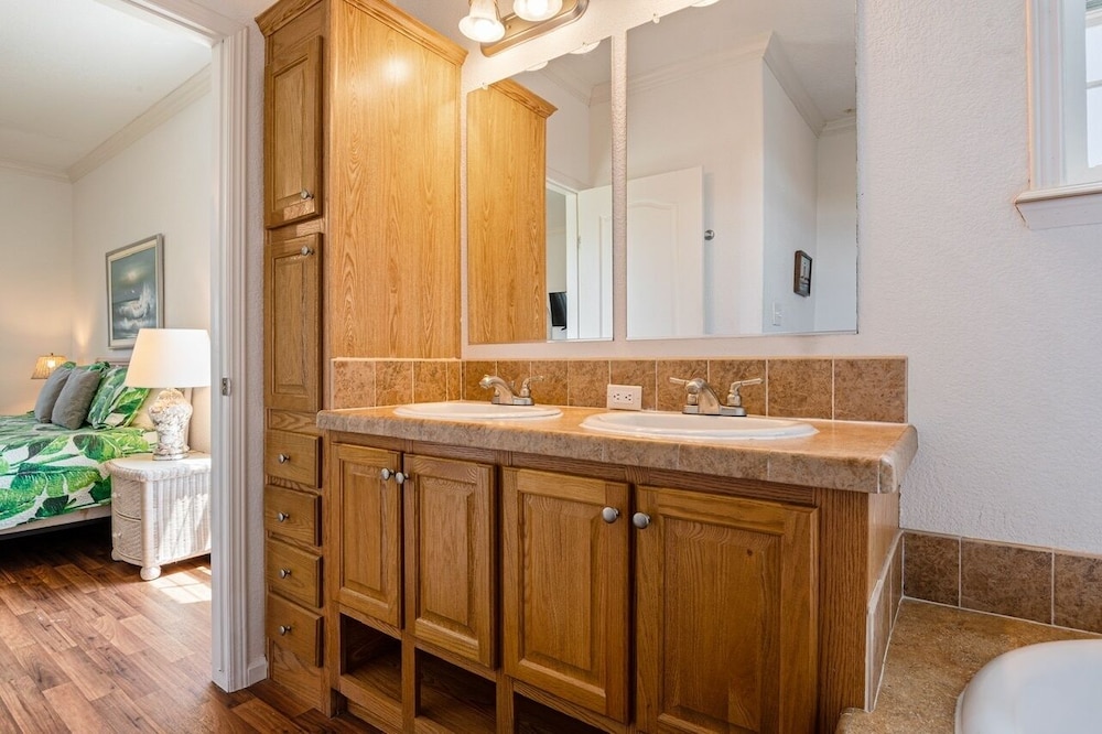Camelot 2 Bedroom Home