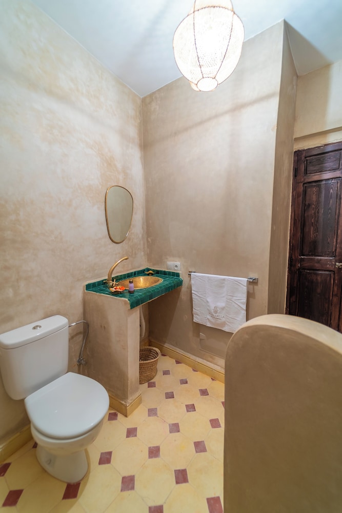 Riad Lalla Fatima