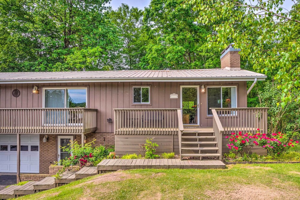 Barren River Lake Home w/ Boat Dock + Grill! view 4