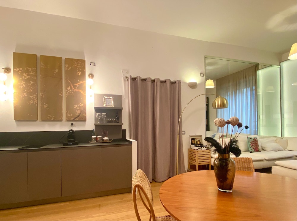 INTOMILAN I Apartment Galleria Del Corso