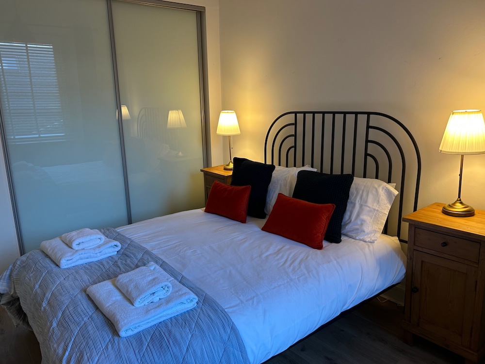 Seaview 2-bed Apartment on Anstruther Harbourfront
