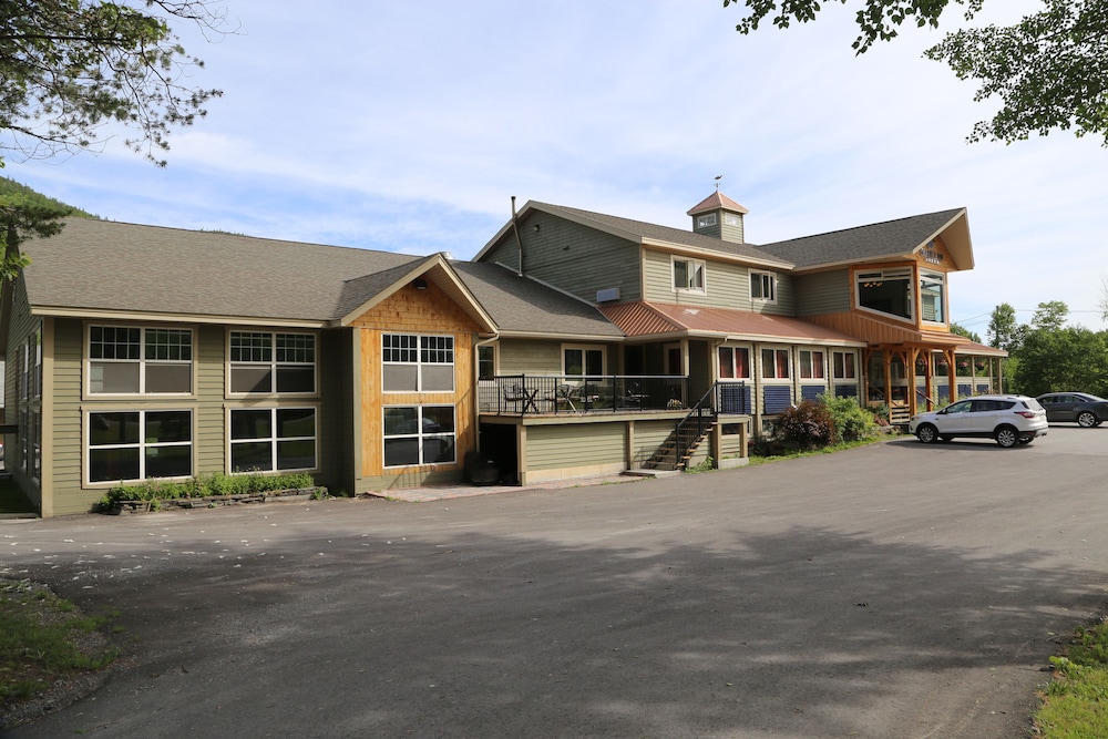 Marble Inn Resort
