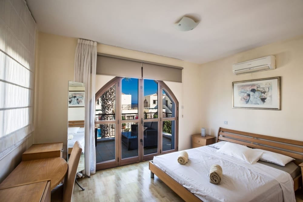 Private Villa in Pernera 1233 view 2