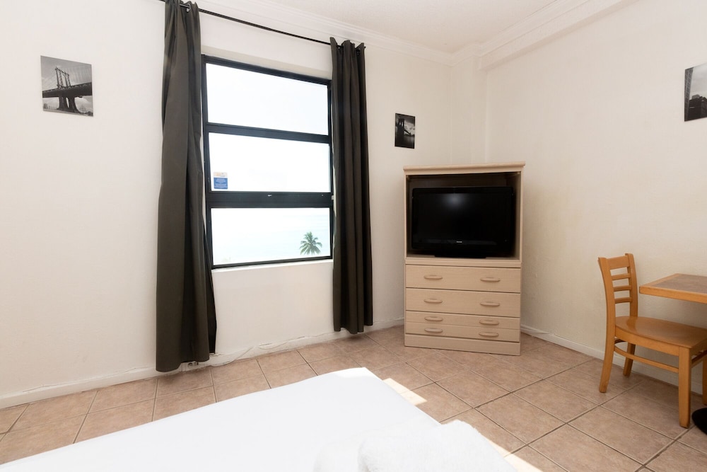 770 Ocean View Hollywood view 2