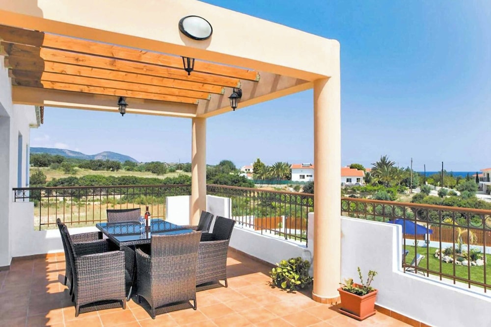 Villa Melody Latchi