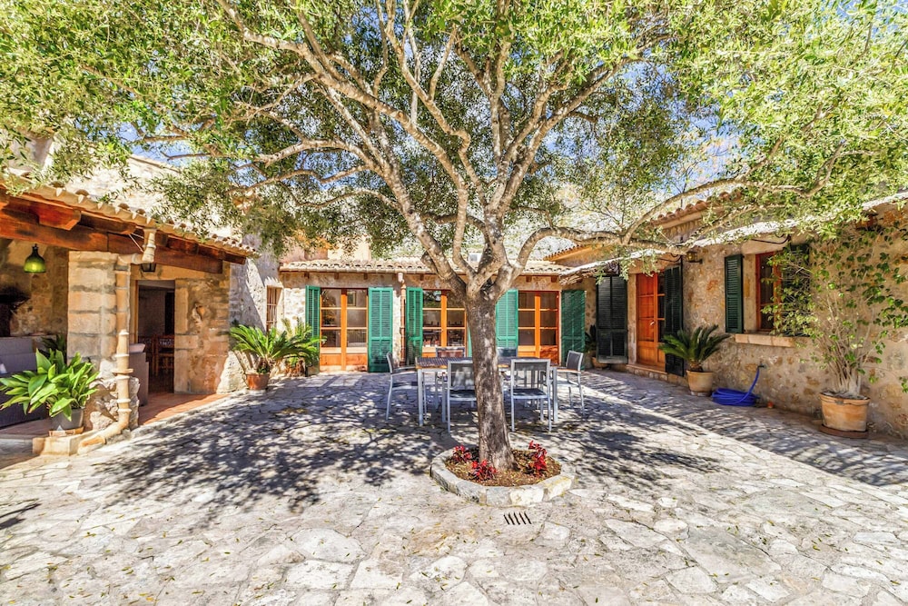 Finca Martorell photo 5