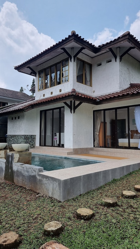 Villa ChavaMinerva Dima - Ciater, Ciater - 9