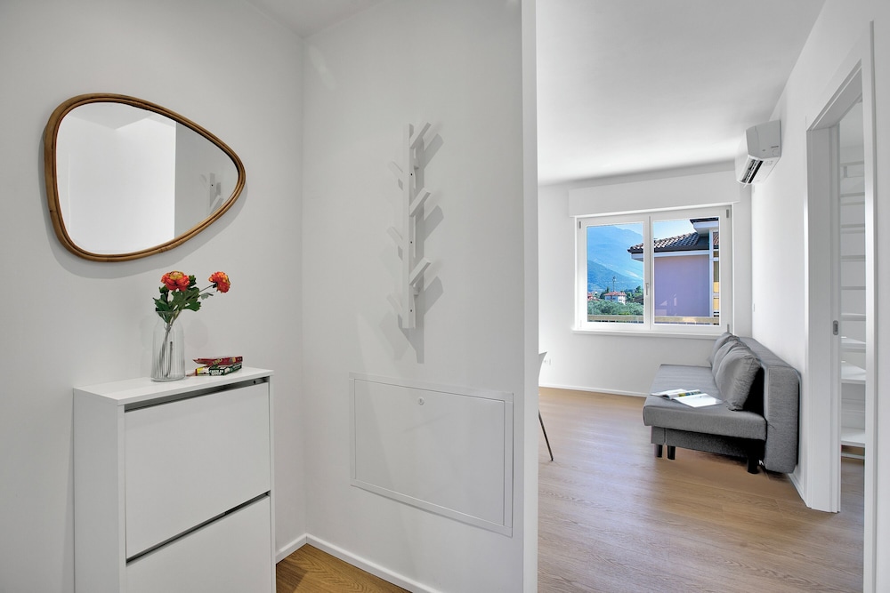 Ulivo and Magnolia Bike & River Apartment