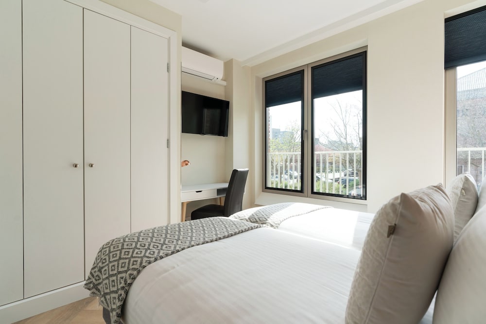 Park Central Short Stay