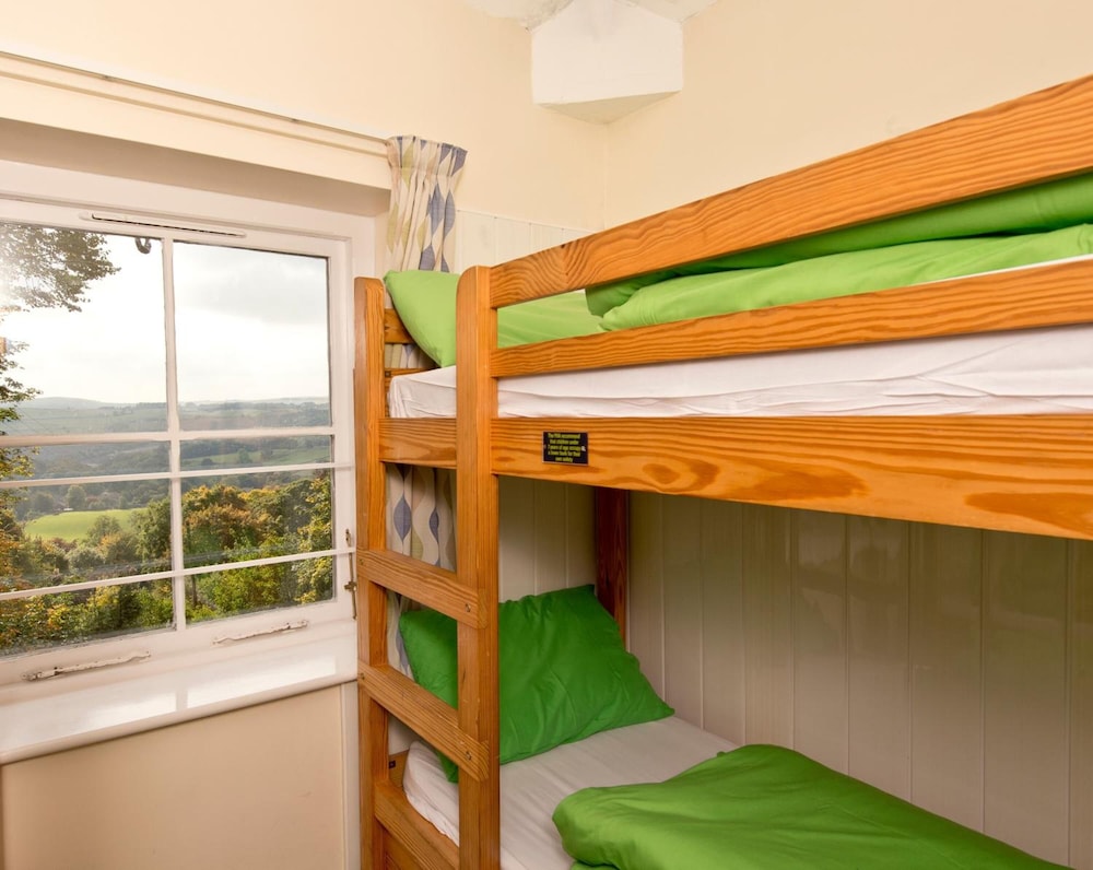 Hope Valley Vacations - YHA Eyam - Hostel - Property Image 25