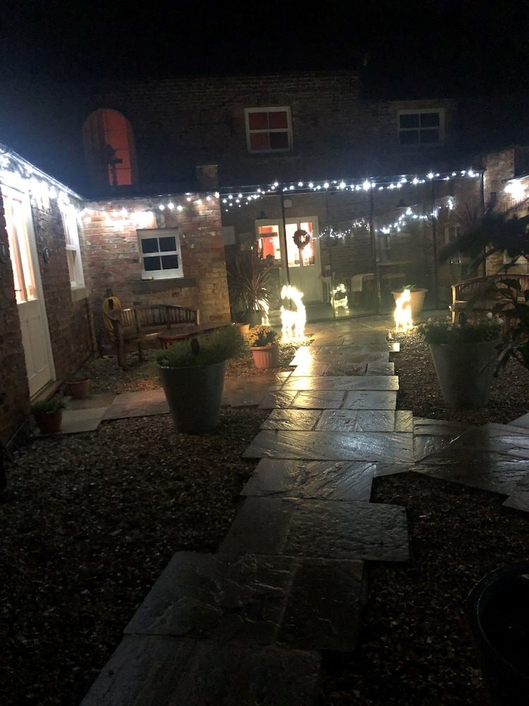 Newsham Grange Farm Bed and Breakfast