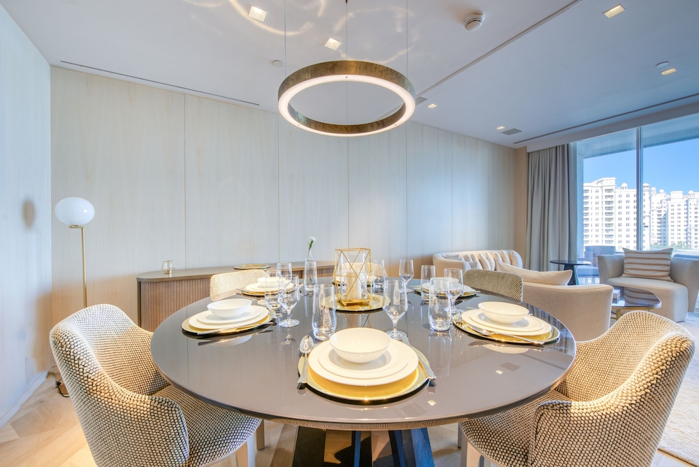 Five Palm Jumeirah Residences -Mint Stay
