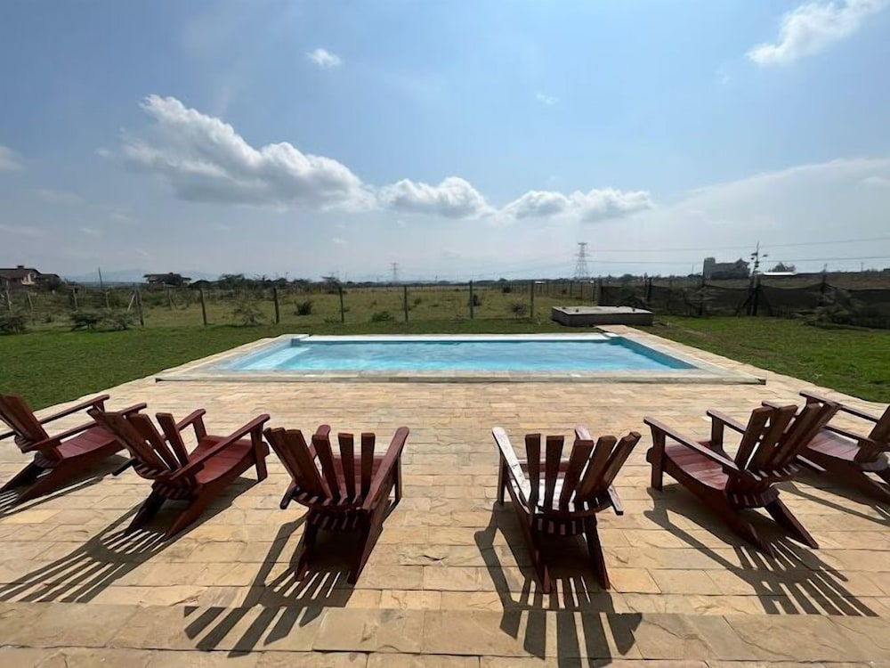 Lux Suites Leilani Annex Naivasha