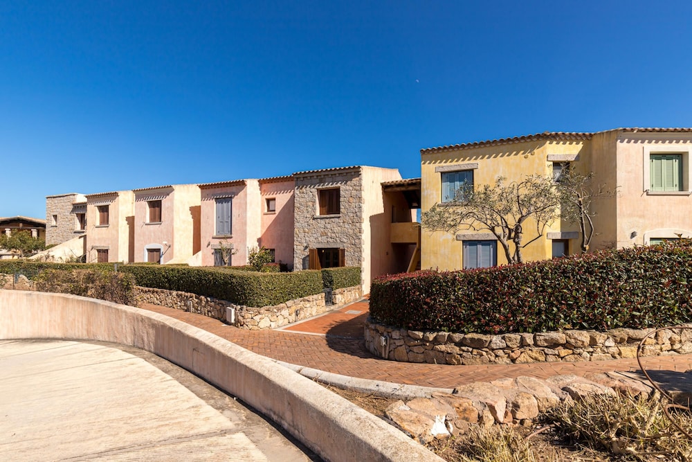 Il Borgo B5 700 Mt From the Beach view 4