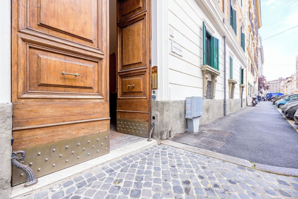 Rome Armony Suites