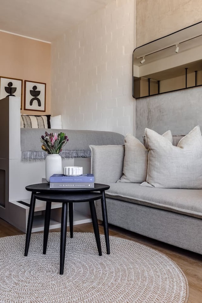 Lifestyle Apartment 82 on Main