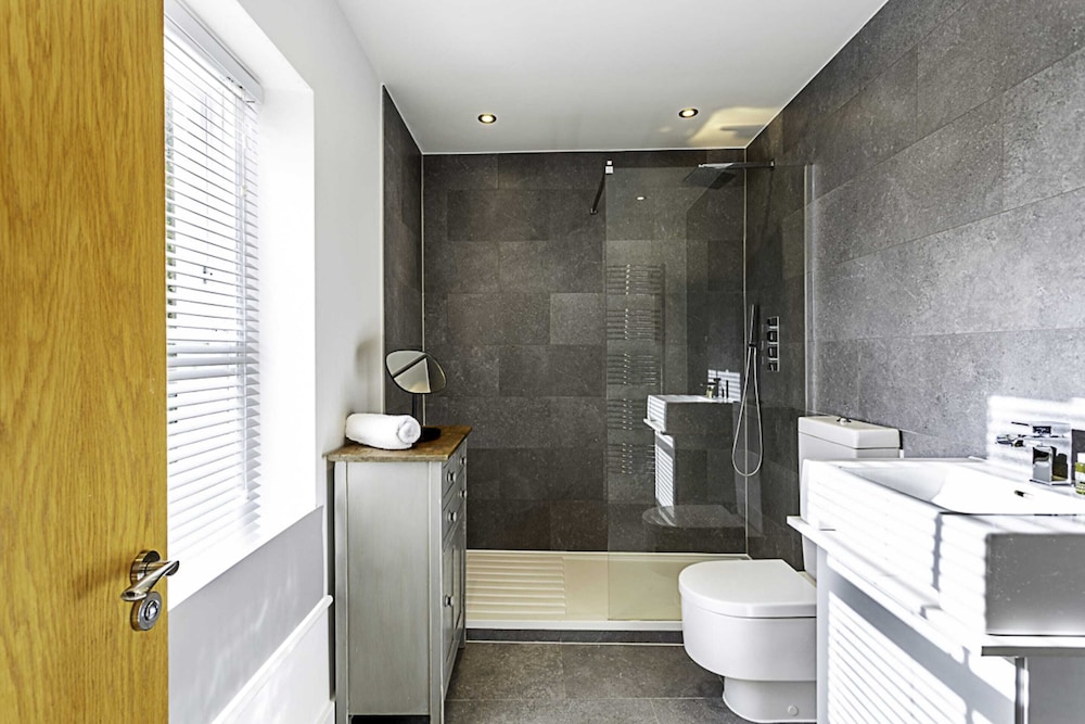 Elegant 3 bed Apartment in Earls Court