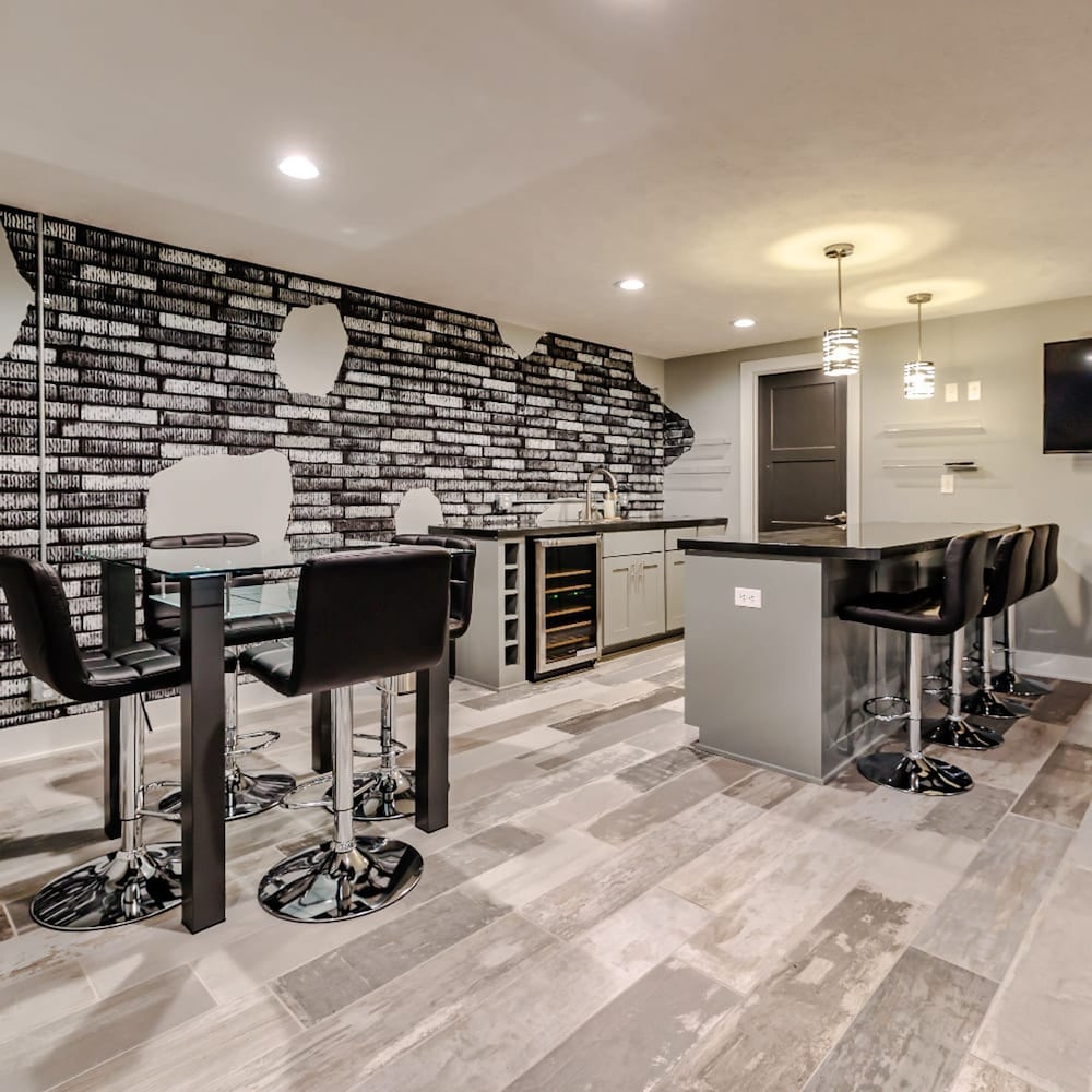 Luxury Retreat Modern 5BR Ranch in Bennington