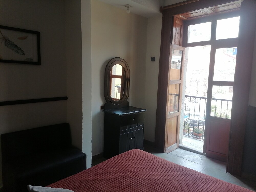Hostal del Campanero 19