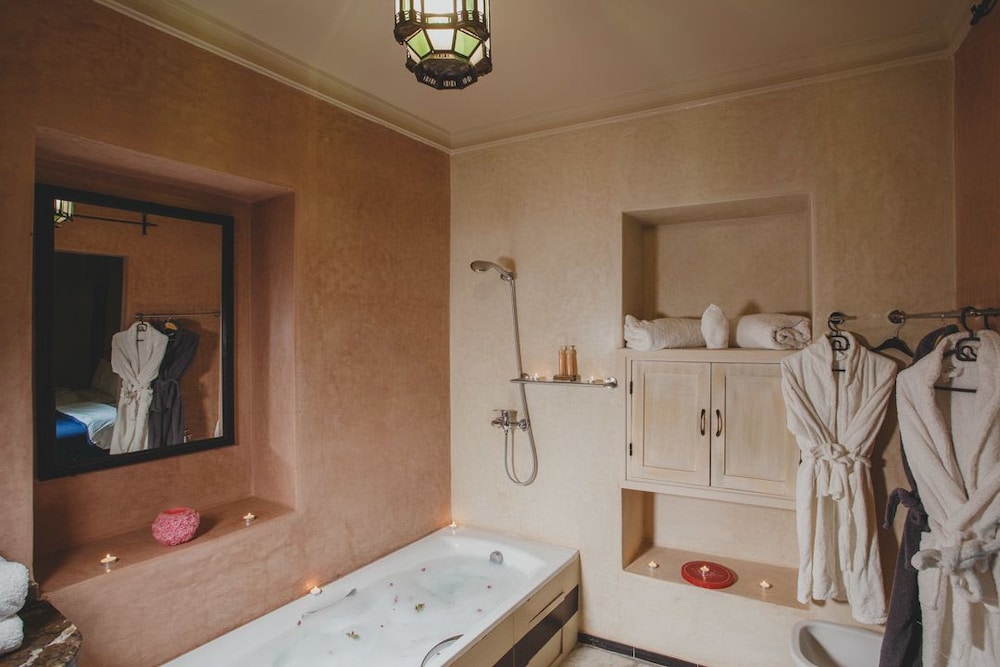 Riad Tama