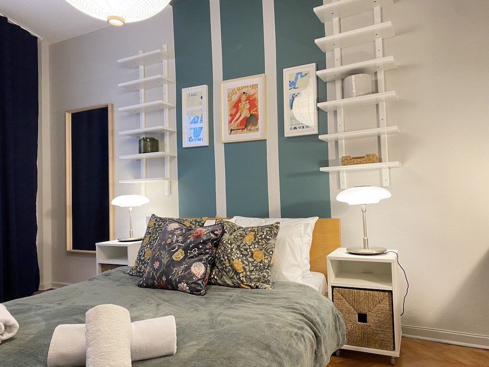 Charming Flat Near Osmanbey Metro Station