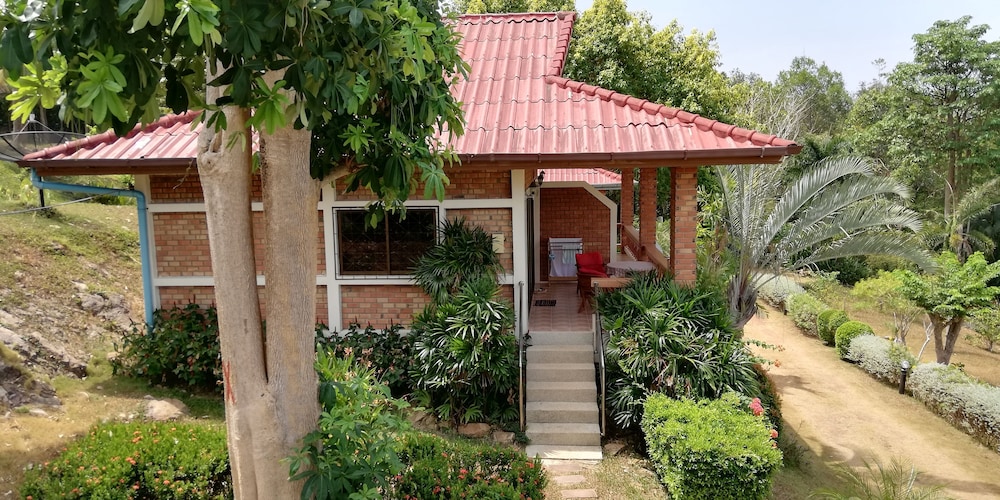 Freedom Estate