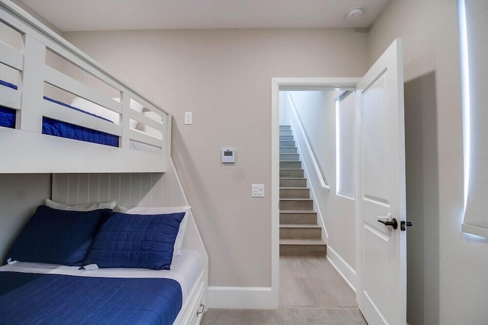 Santa Barbara Loft