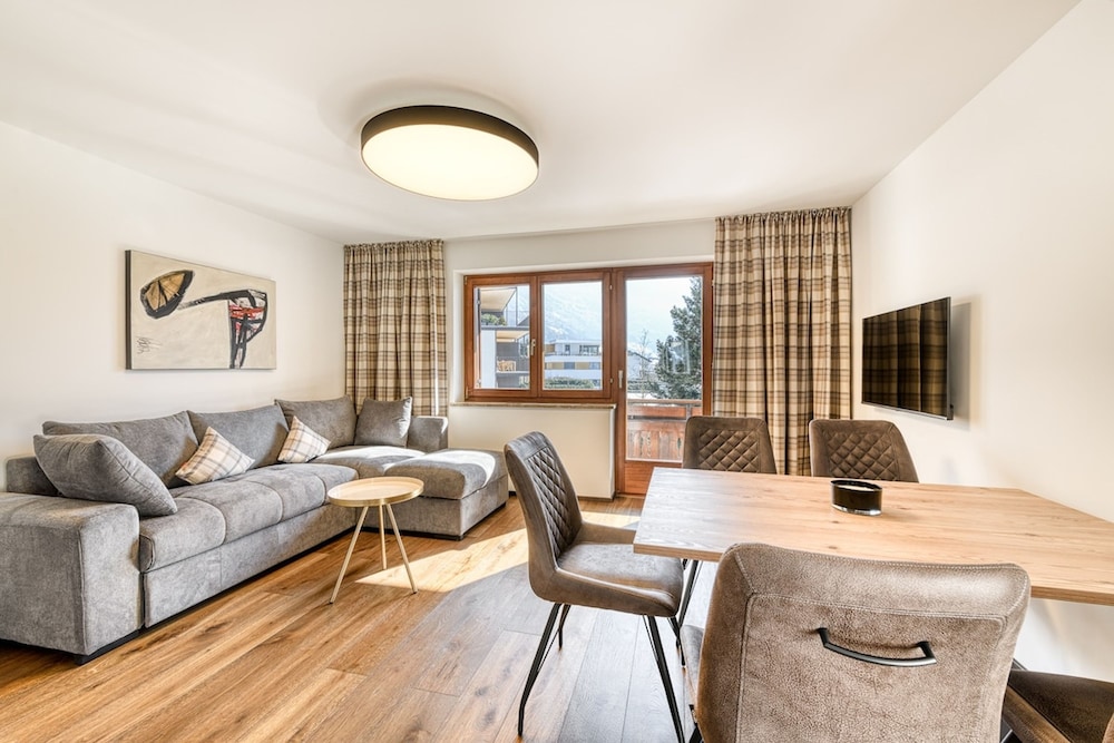 Alpenblick Appartements - 3-zimmer Ave Montis