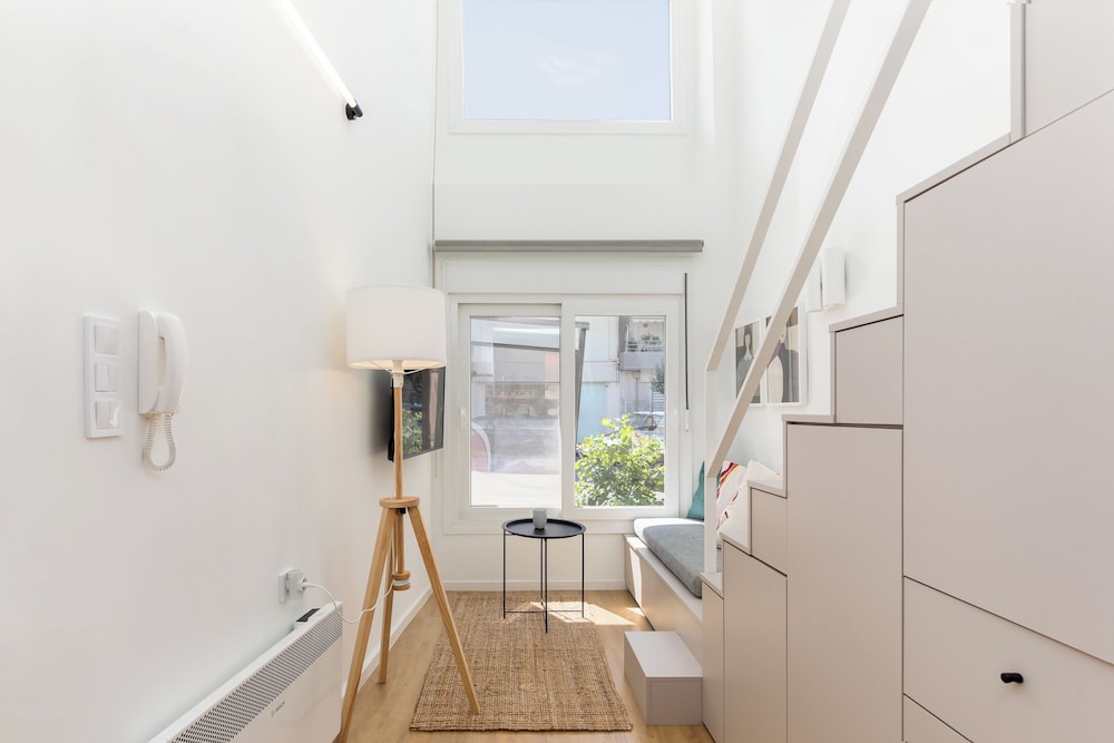 Amber Studios & Suites by halu
