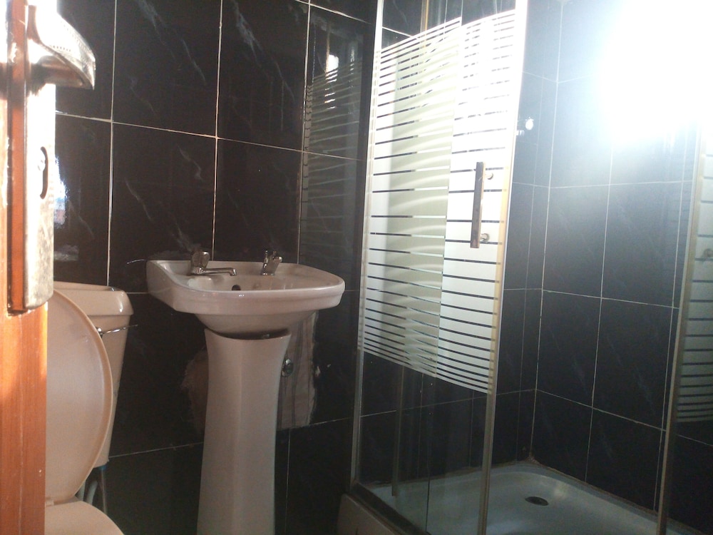 Photo 24