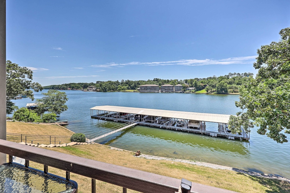 'lakeview Blue Oasis' in Hot Springs: Lake Access
