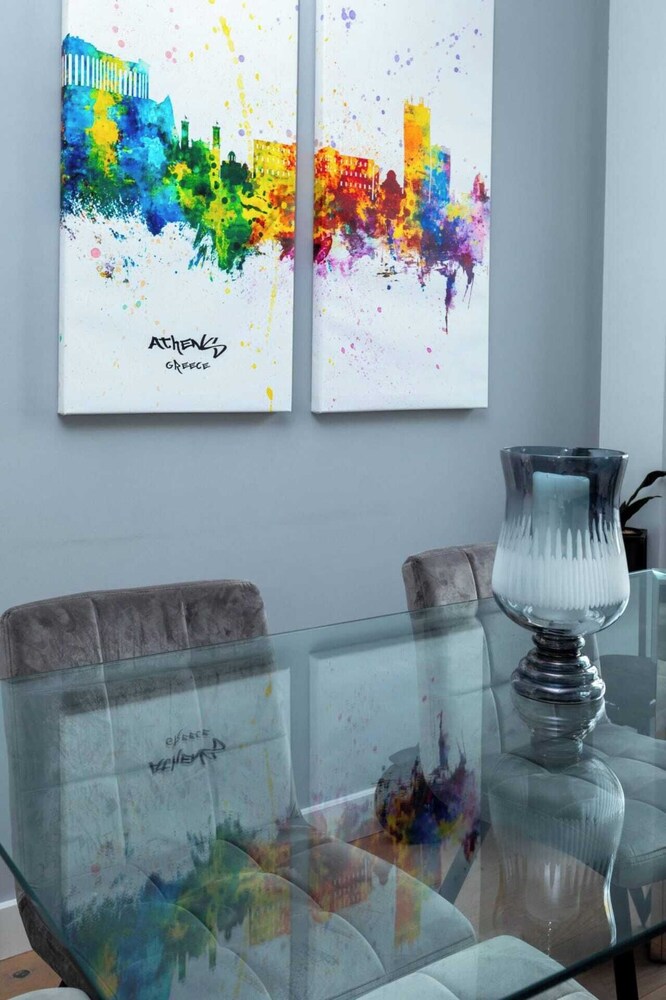 Sleek & Modern 1BD Flat - Angel