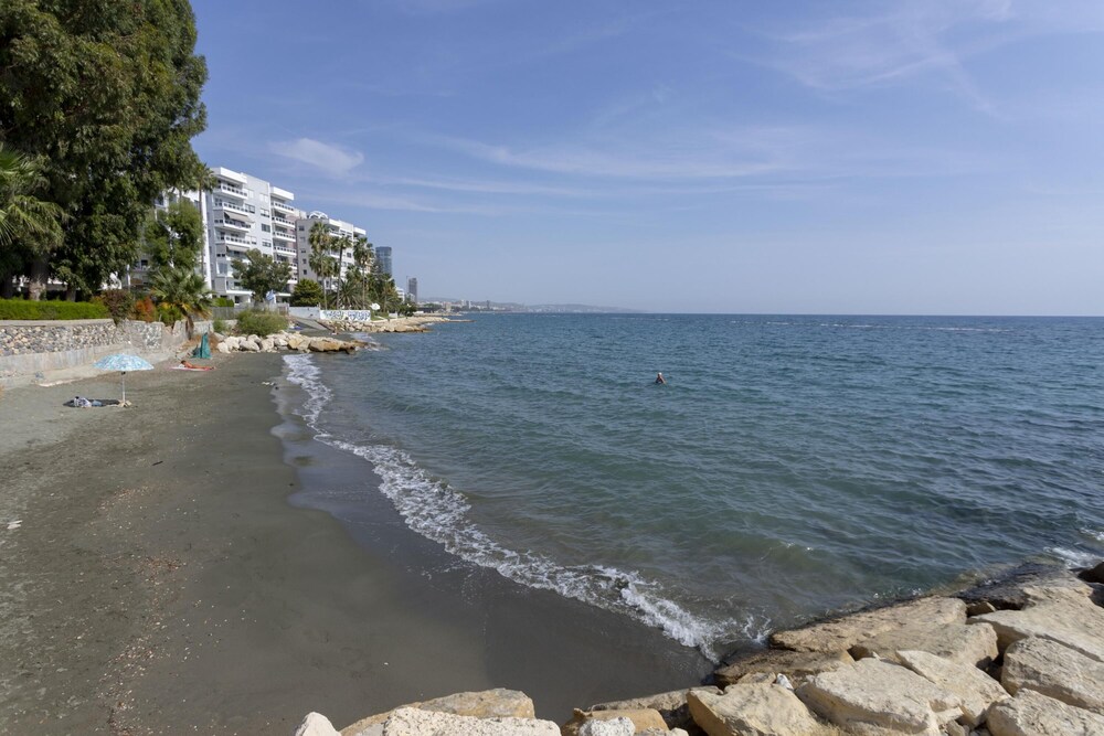 Kyma Beach Apartment