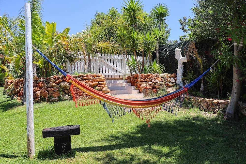 Idyllic Farm House With Huge Garden for 14pax