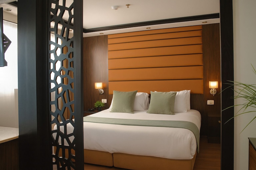 Nile Cruise Suites Only every Friday from Aswan 3 nights & every Monday from Luxor 4 nights