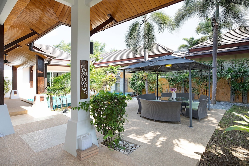 3BR Pool Villa Prima Near NaiHarn Beach view 5