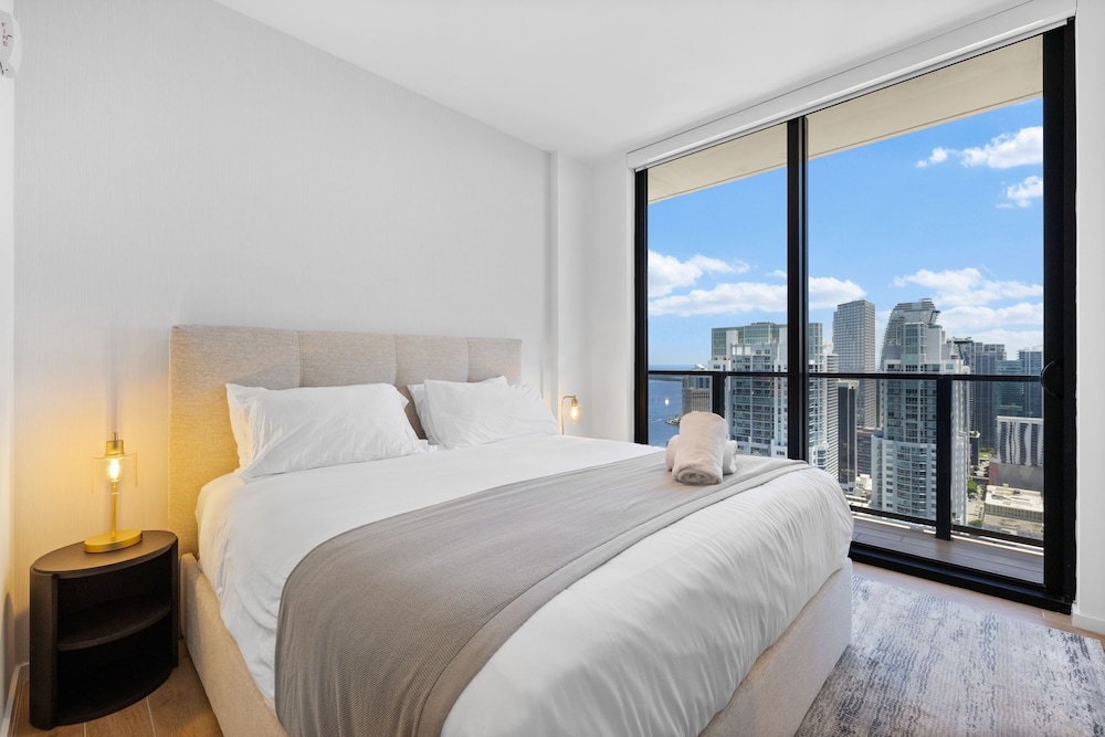 Stylish Downtown Miami Condo with Views