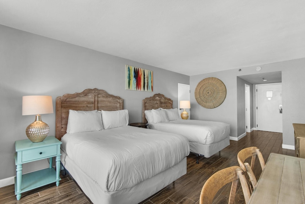 Bayside Inn 6786