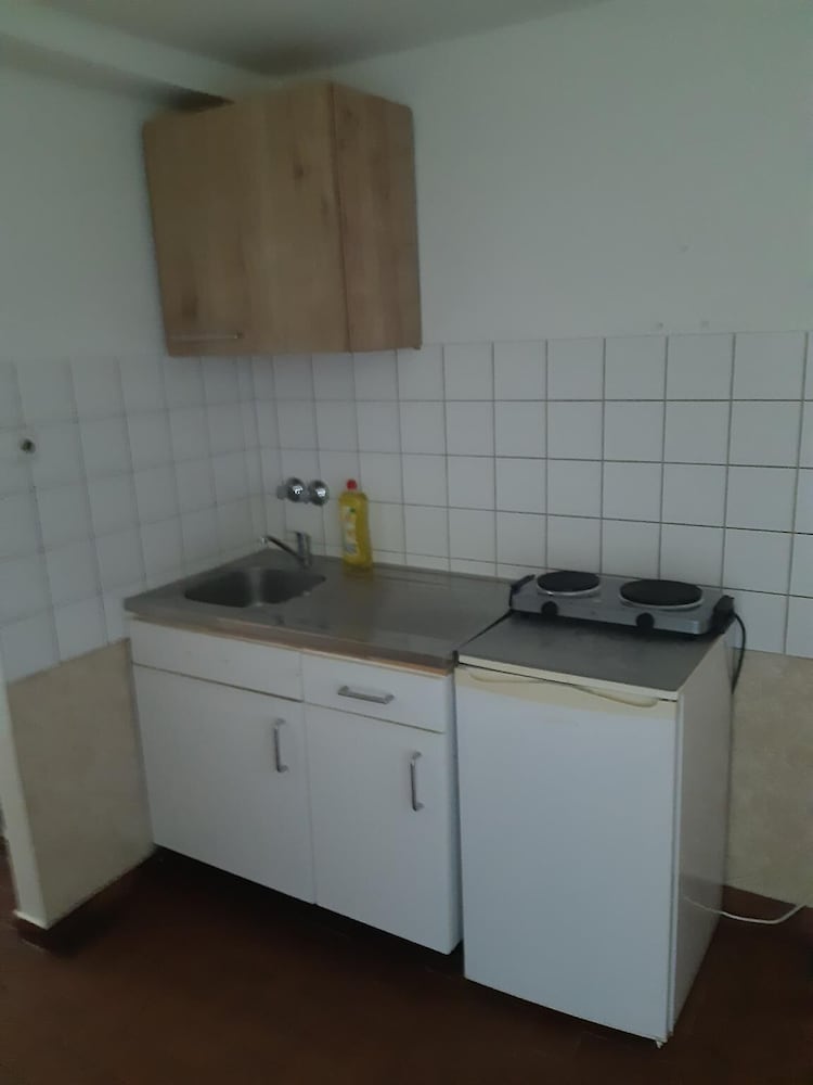 2-Rent Group Hostel Rooms&Apartments EVE168