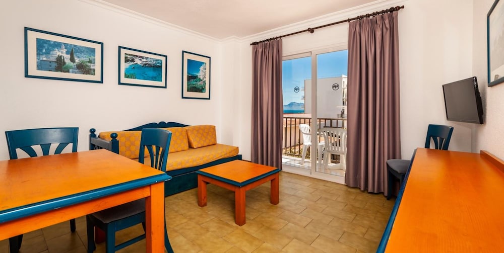 Santa Margalida Vacations - Apartamentos Charly's Can Picafort - Property Image 16