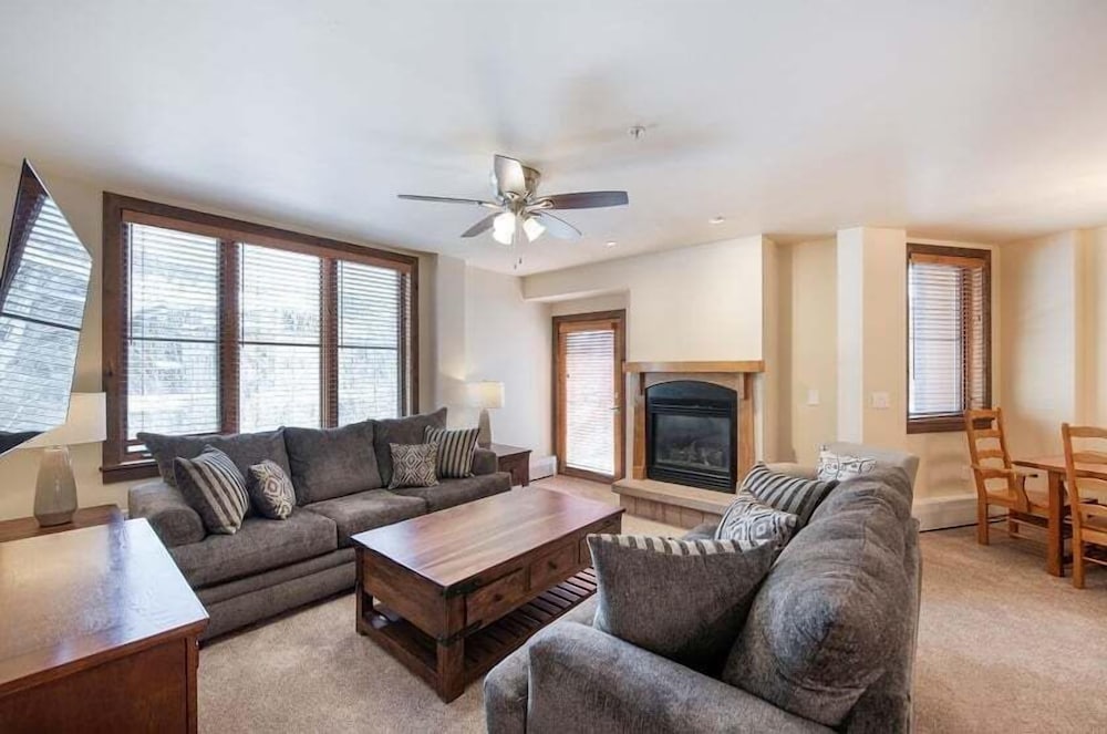 Winter Park CO Condos - Zephyr Mountain Lodge