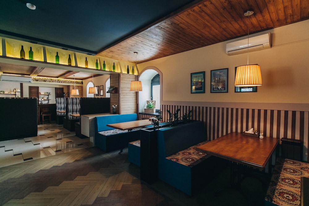 Menshikov Hotel