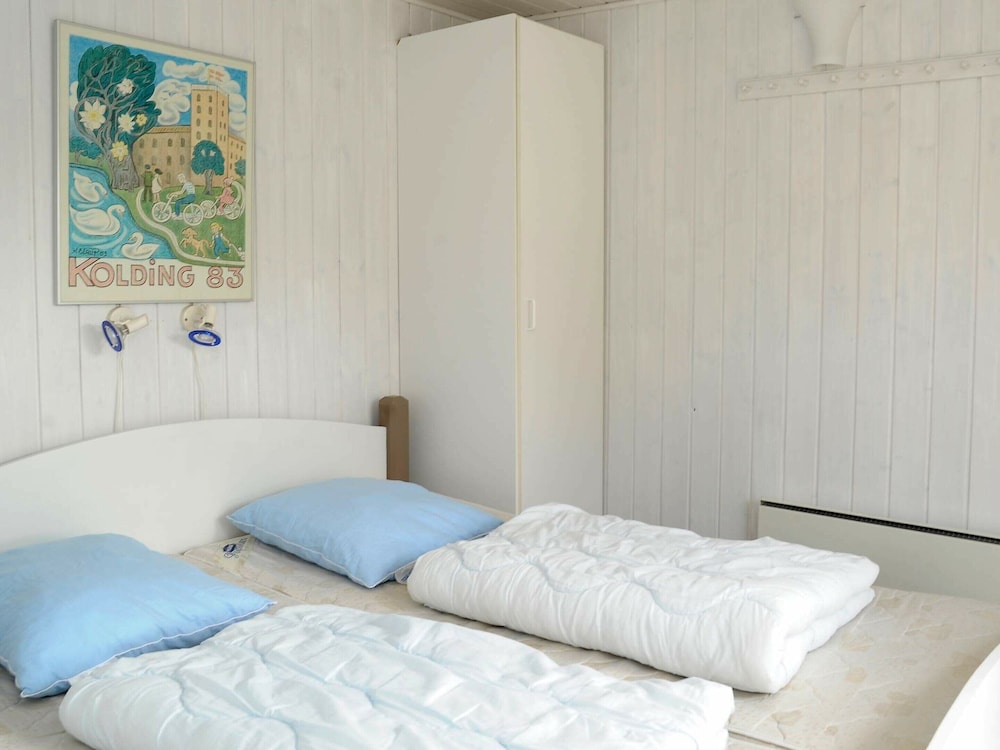 8 Person Holiday Home in Vejers Strand view 3