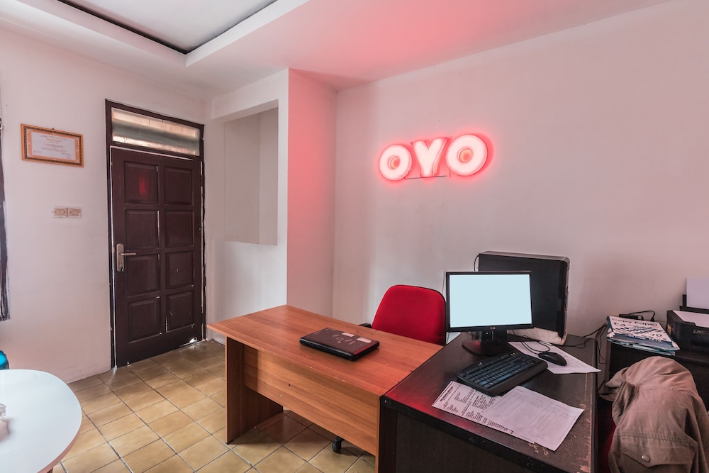 OYO 947 Angel Home Stay Syariah