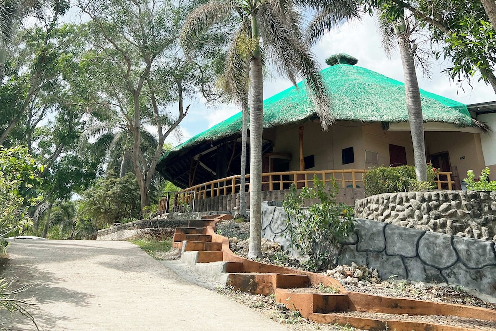 La Puerta Al Paraizo Guimaras