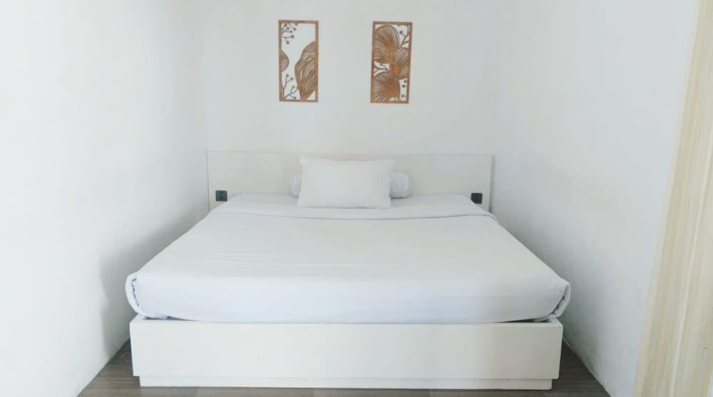 La Plage Beach Club & Resort