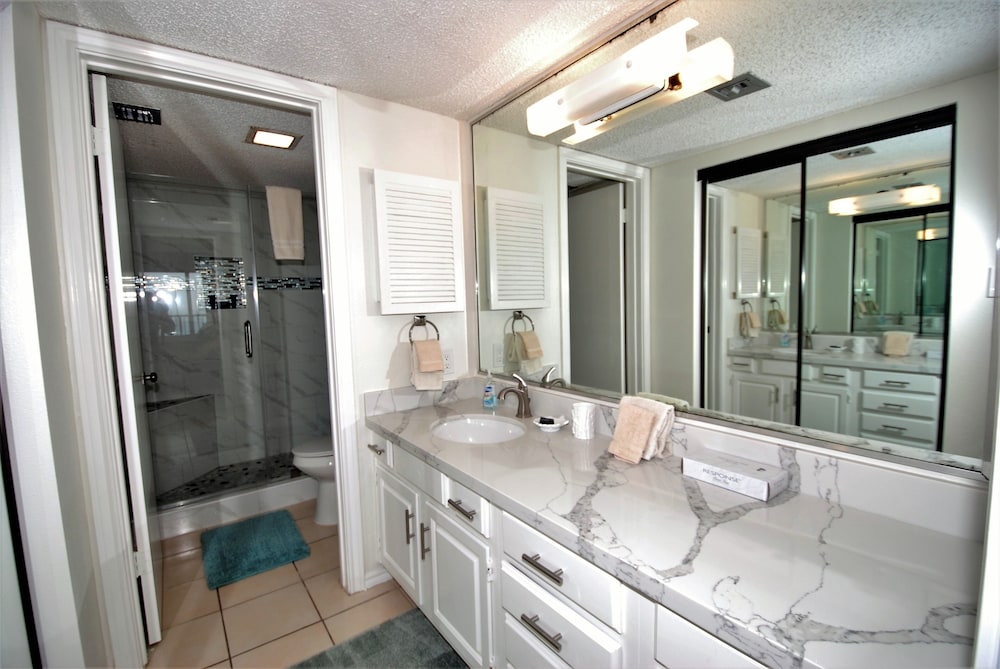 Franke Plaza Unit #1504 2 Bedroom Condo by RedAwning